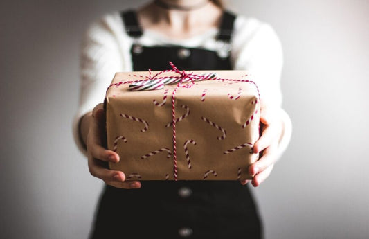 Tips para comprar regalos a domicilio de manera segura
